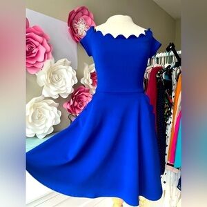 B. DarlinOff the shoulder Junior Dress